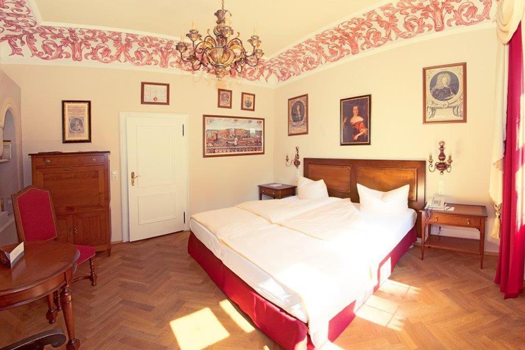 Romantik Hotel Der Adelshof Schwäbisch Hall Exterior foto