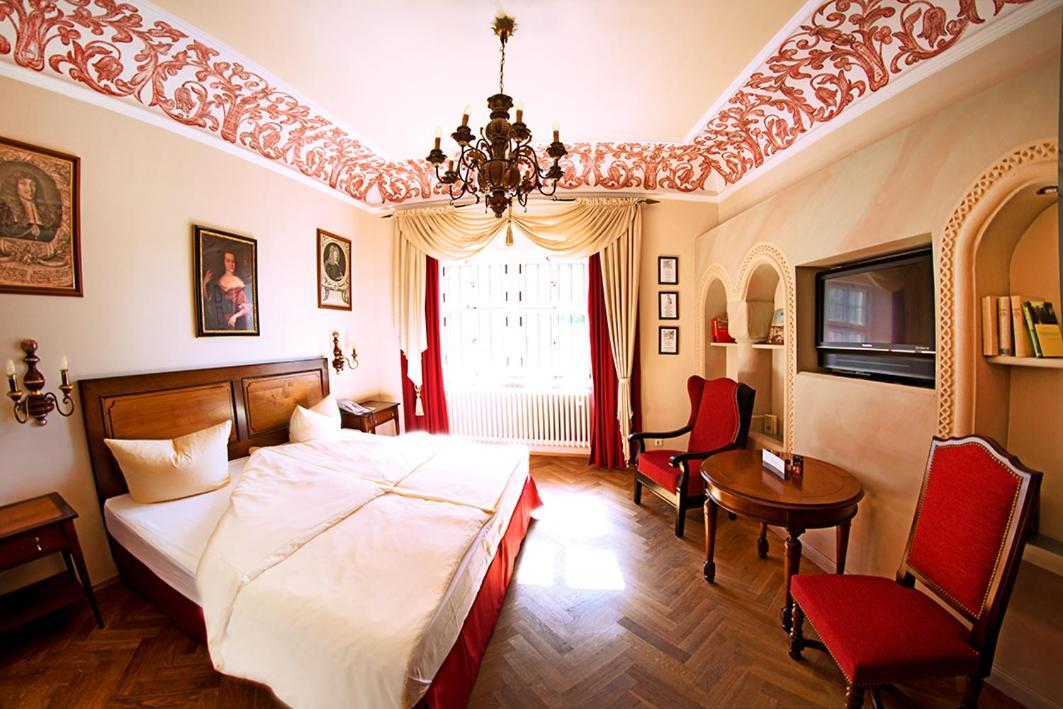Romantik Hotel Der Adelshof Schwäbisch Hall Exterior foto